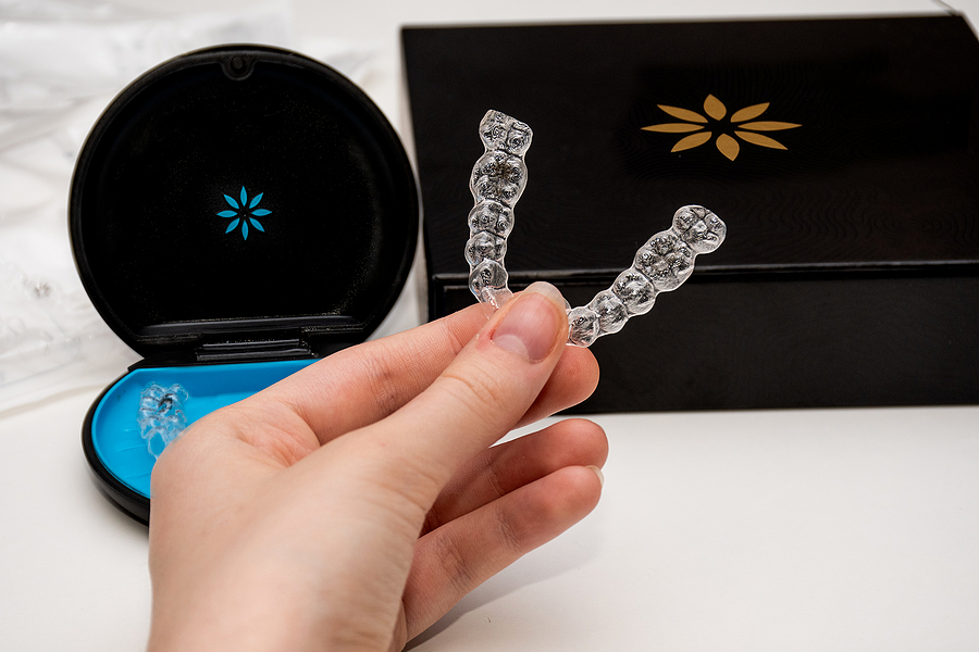 Achieve a Beautiful Smile with Invisalign: A Modern Alternative to Traditional Braces